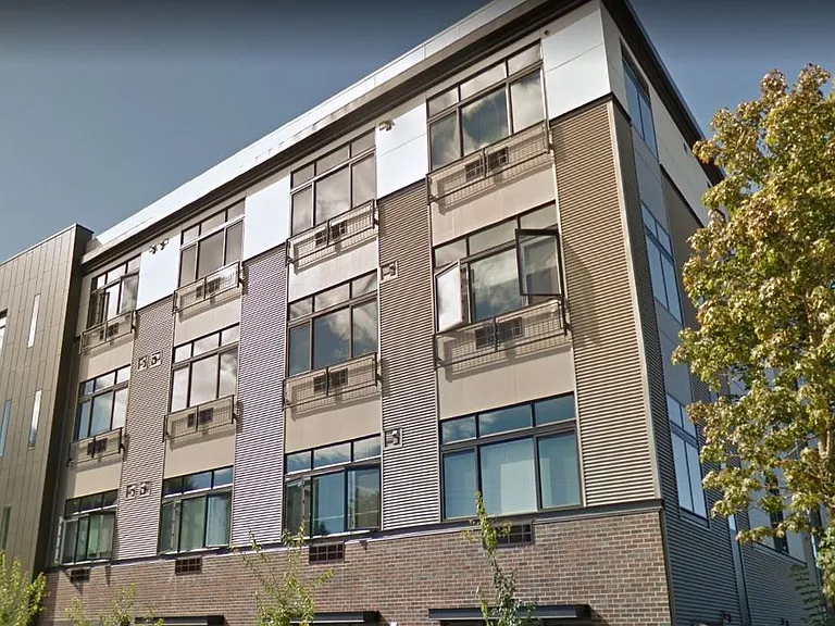 Campus Lofts — Photo 28