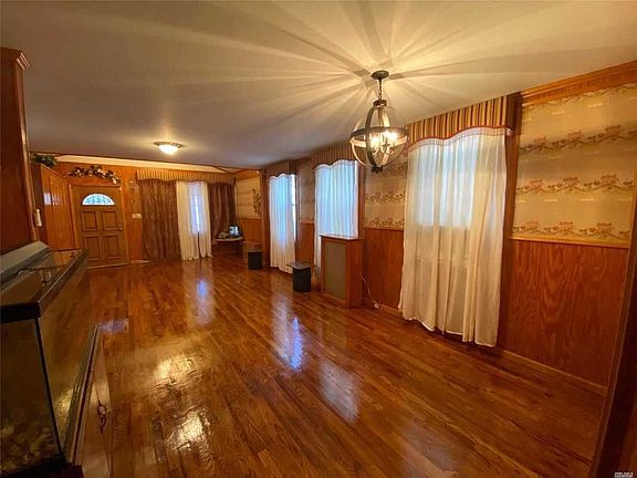 3rd image of 9066 199th St
