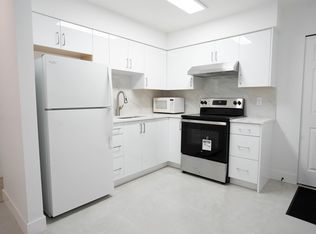 76XX Heather St, Vancouver, BC V6P 3P2