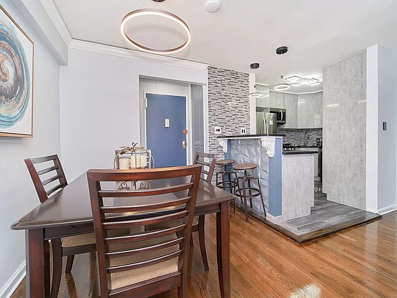 4th image of 1271 51st St #4J