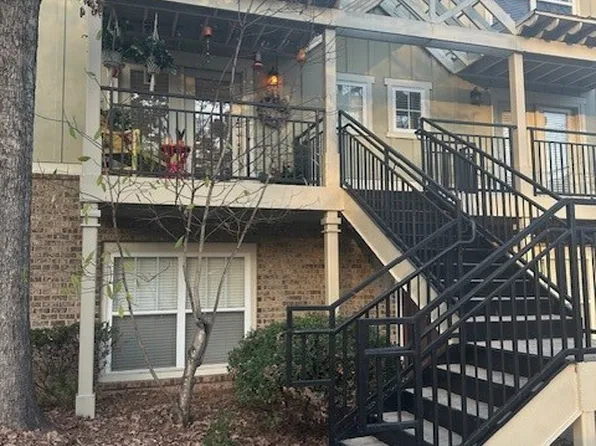 490 Barnett Shoals Road #411, Athens, GA 30605
