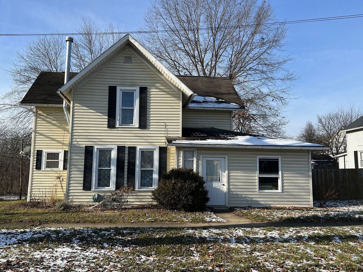 265 S Main St, Shreve, OH 44676 Zillow