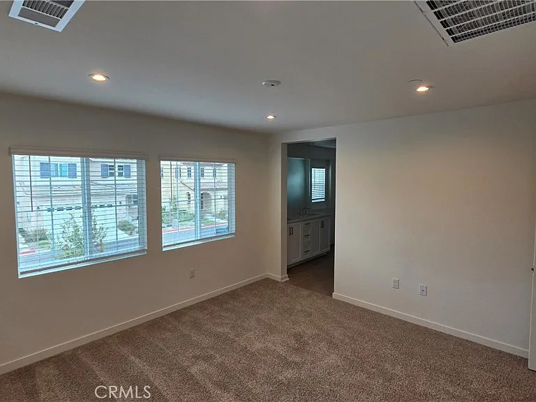 6333 Sierra Vista Ln — Photo 18