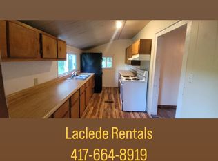 209 Winsor Dr, Lebanon, MO 65536