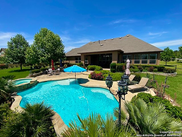 1st image of 26222 Park Bend Dr