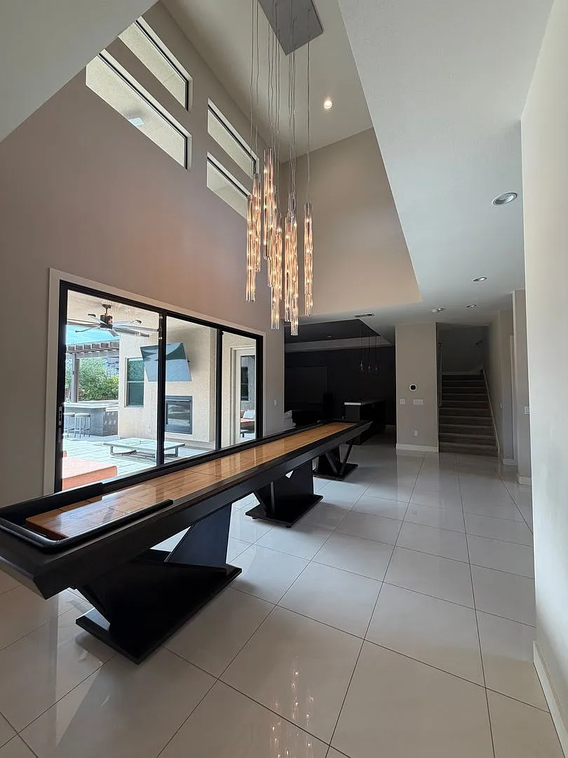 4 Bed, 4.5 Bath Summerlin Home in The Ridges with Resort-Style Backyard — Photo 4