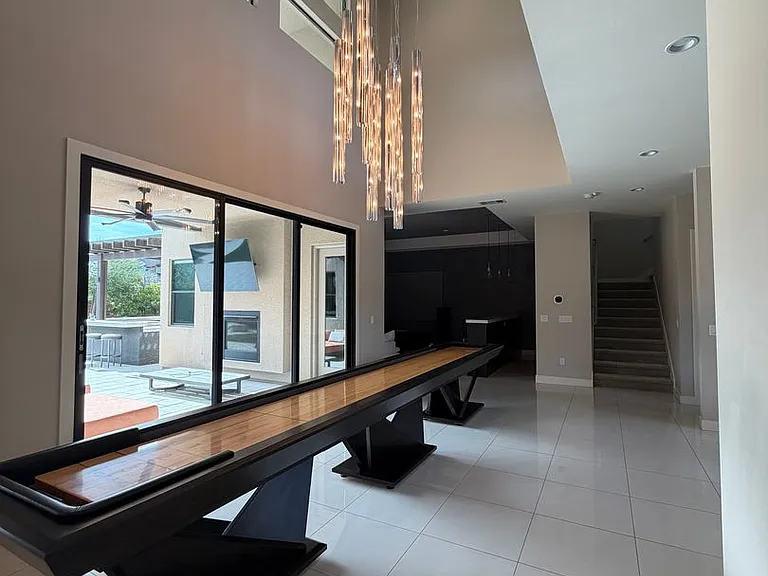 66 Pristine Glen St — Photo 4