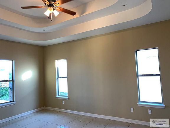 2nd image of 6851 Stone Oak
