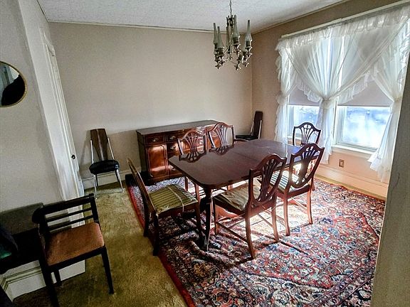 4th image of 1044 Hyde Park Ave