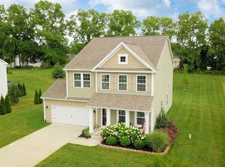 16106 River Ridge Trl, Linden, MI 48451