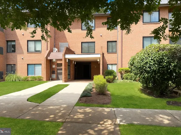 15310 Pine Orchard Dr #84-3C, Kensington, MD 20906