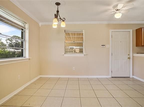 5th image of 3504 Caminada Dr
