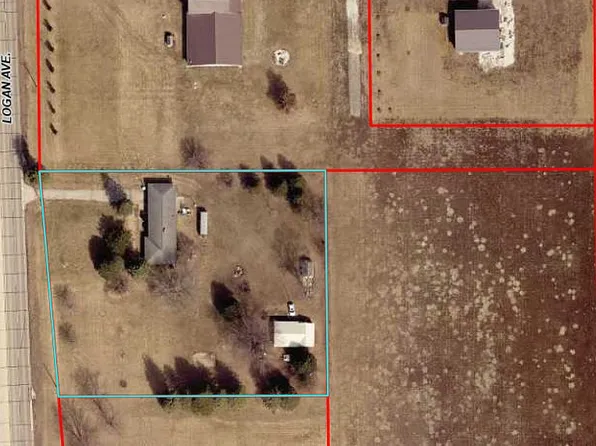 4130 Logan Ave, Waterloo, IA 50703