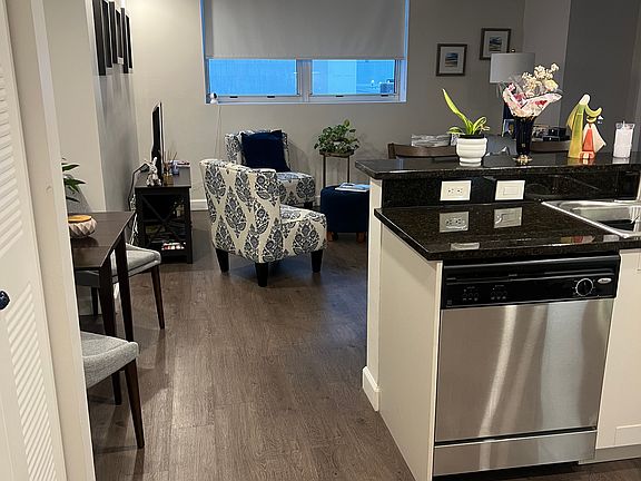 2nd image of 111 E Flagler St APT 909