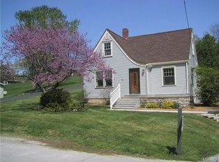 3130 James Rd, Hannibal, MO 63401