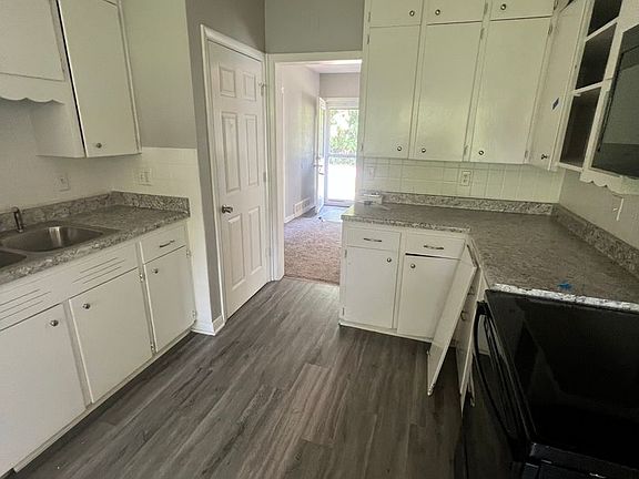 2nd image of 3410 24th Ave