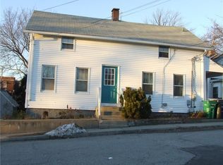 157 College St, Warwick, RI 02886