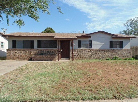 1st image of 4610 Comanche Dr