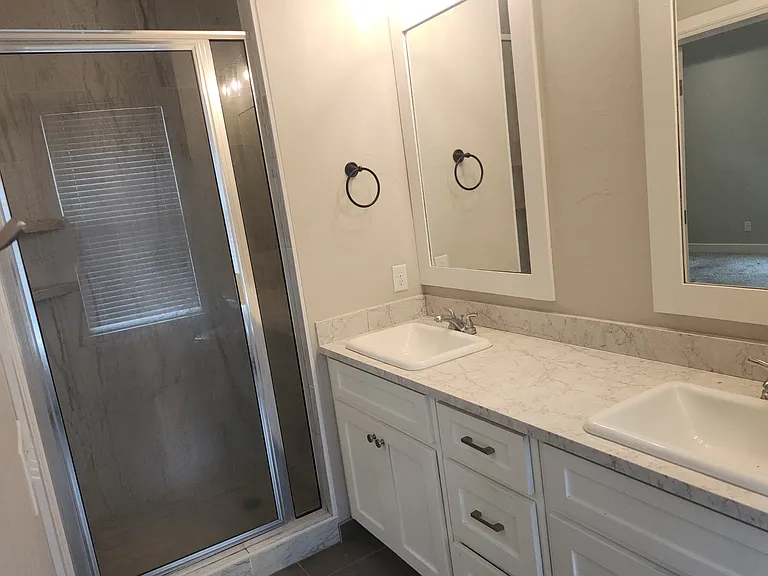 16124 N Western Ave #1 — Photo 4