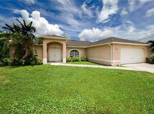 1421 NE 1st Ave, Cape Coral, FL 33909