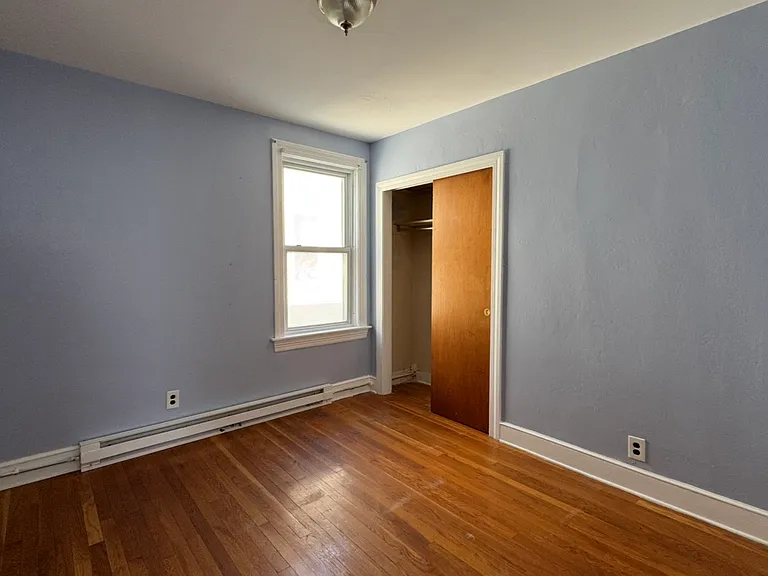 631 Walnut St #2 — Photo 12