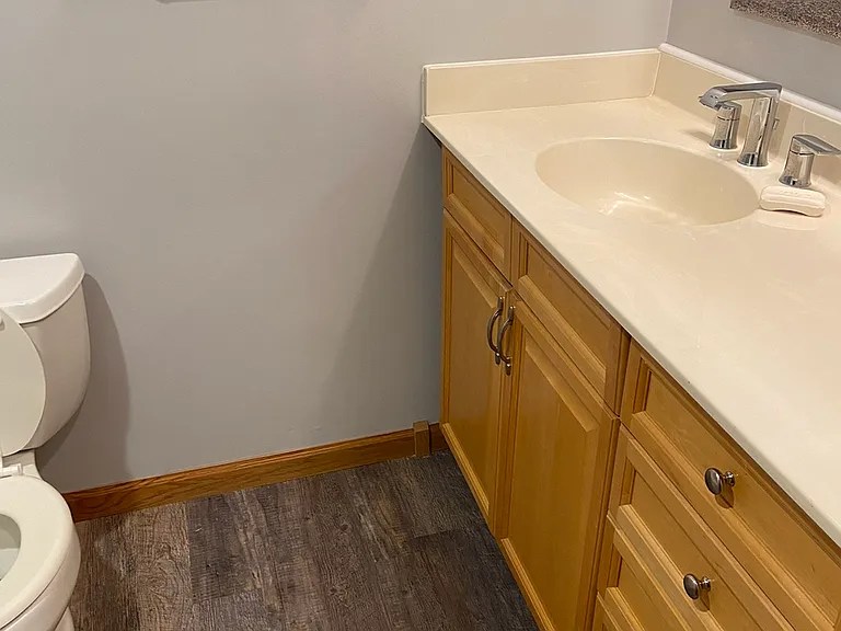 8348 Foxberry Dr — Photo 11