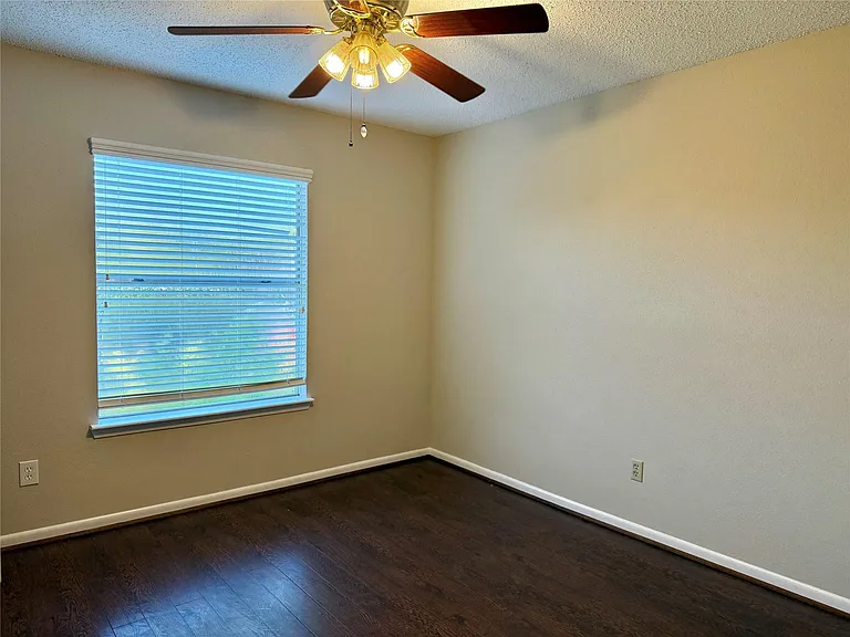 2923 Cottonfield Way — Photo 7