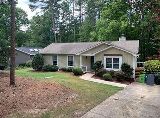 5513 Kimbrook Dr, Raleigh, NC 27612