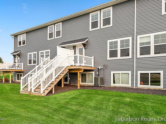 3rd image of 8923 Barrington Ln Unit 36