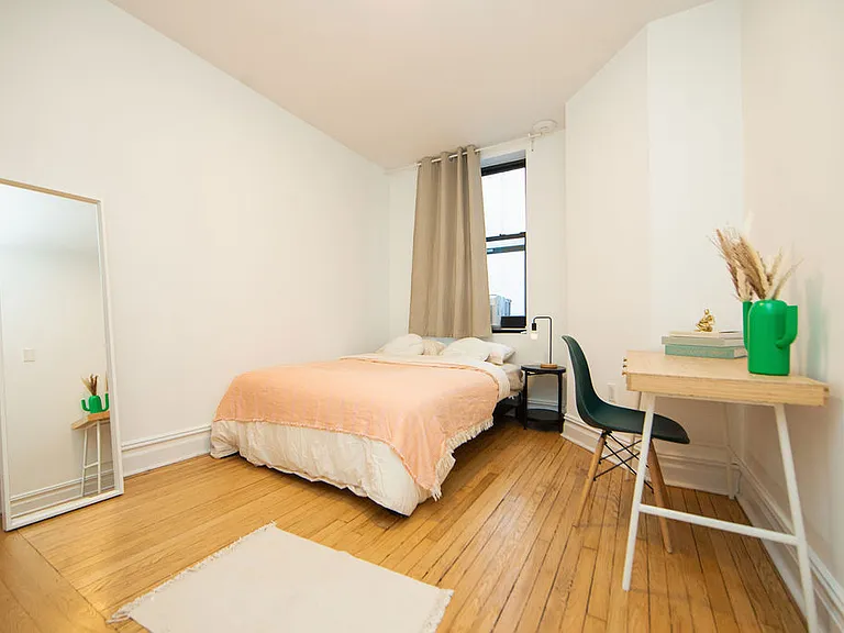 111 Greenpoint Ave #A2 — Photo 13