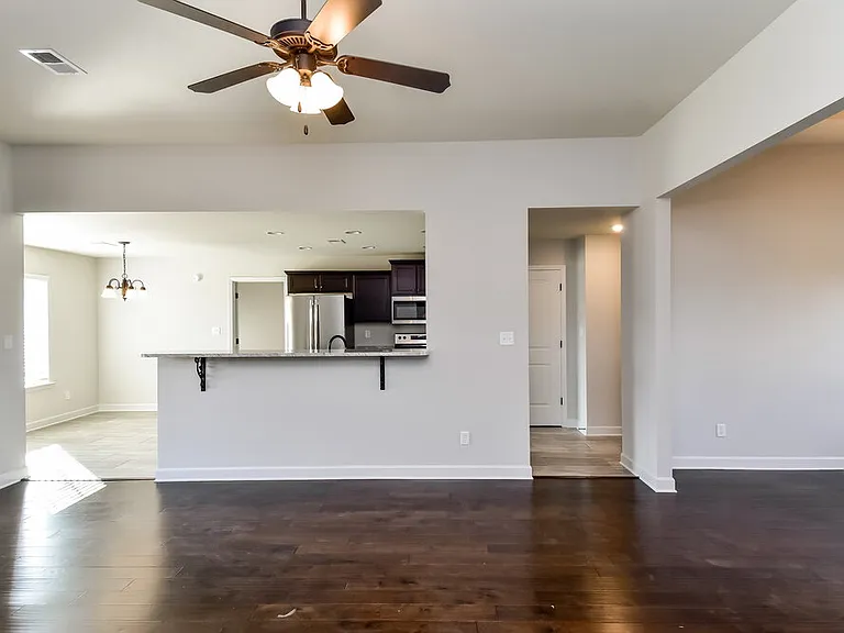 3555 Sabra Ln — Photo 4