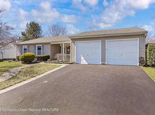 43 Markwood Dr, Howell, NJ 07731