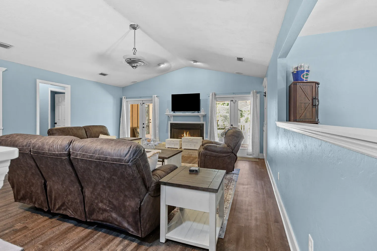 4 bed, 3.0 bath, 2228 sqft, $13,216 — Photo 1