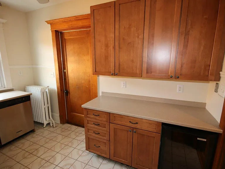1012 Laurel Ave #2 — Photo 8
