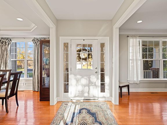 5th image of 10822 Greater Hills St