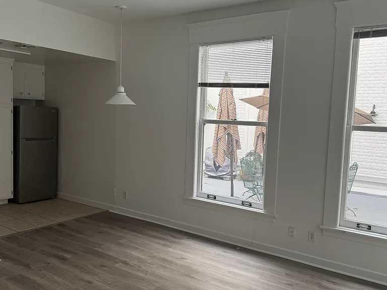 14 N Fair Oaks Ave #300 — Photo 4