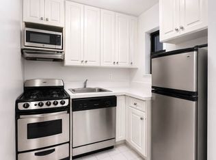 523 E 85th St APT 4B, New York, NY 10028