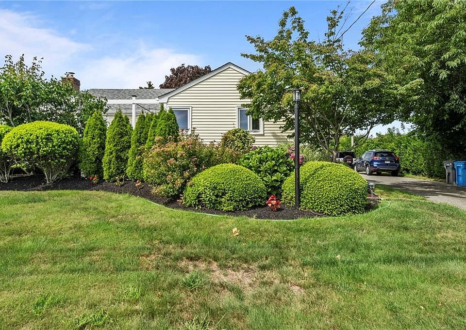 614 Green End Ave, Middletown, RI 02842 Zillow