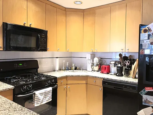 Rented by True Lofts New York LLC | media 23