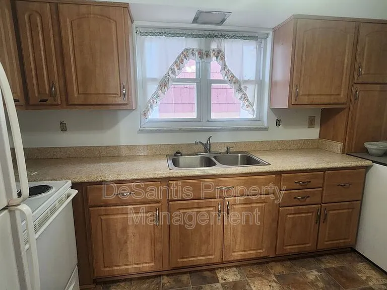 21 Chalfonte Ave #2 — Photo 4