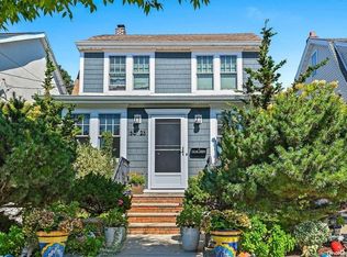 15023 20th Ave, Flushing, NY 11357