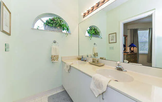 4105 Fairway Dr N — Photo 19