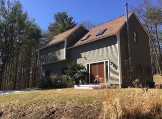 11 Leslie Rd, Rowley, MA 01969