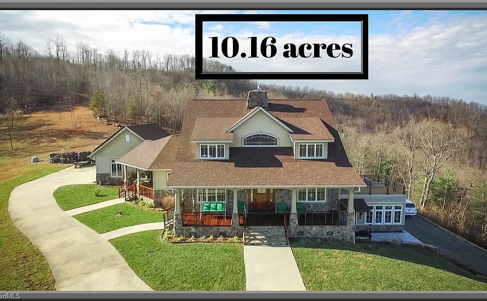 2nd image of 1208 Treadway Ridge Rd