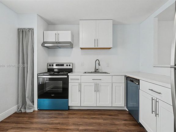 3rd image of 1402 NW 80th Ave APT 302