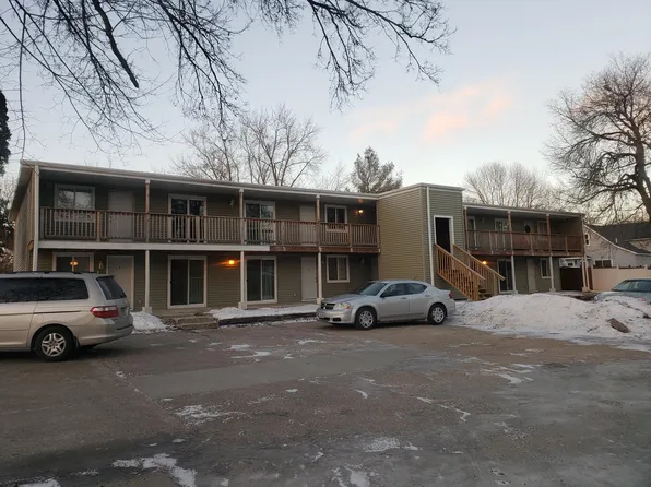 603 9th Ave N, Clear Lake, IA 50428