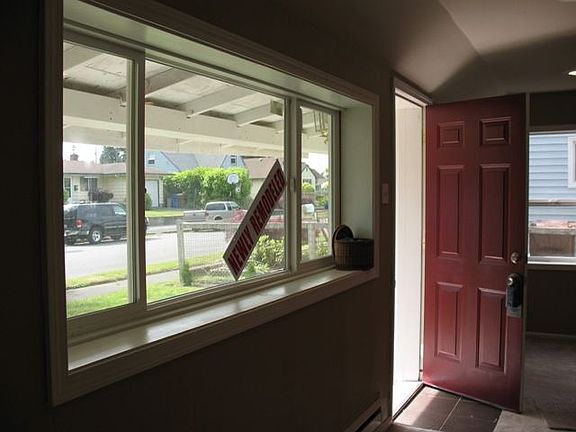 5th image of 7434 Fawcett Ave