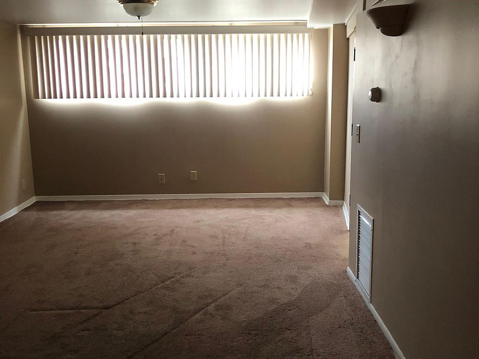 1st image of 5429 S McVicker Ave