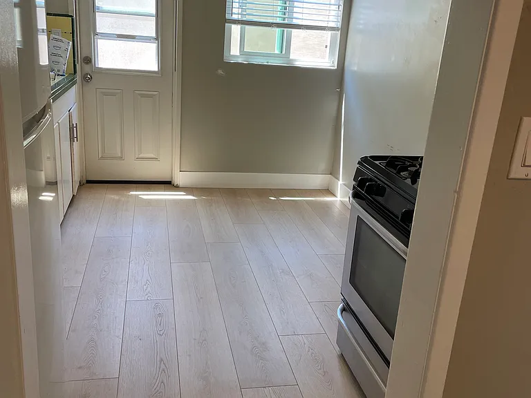 1724 Fern St #1724 — Photo 4
