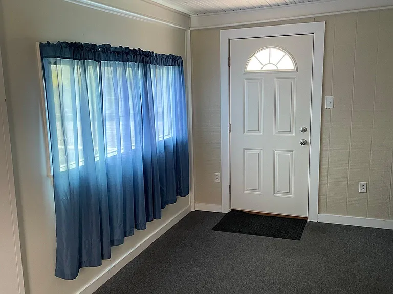 Entry Mud Room